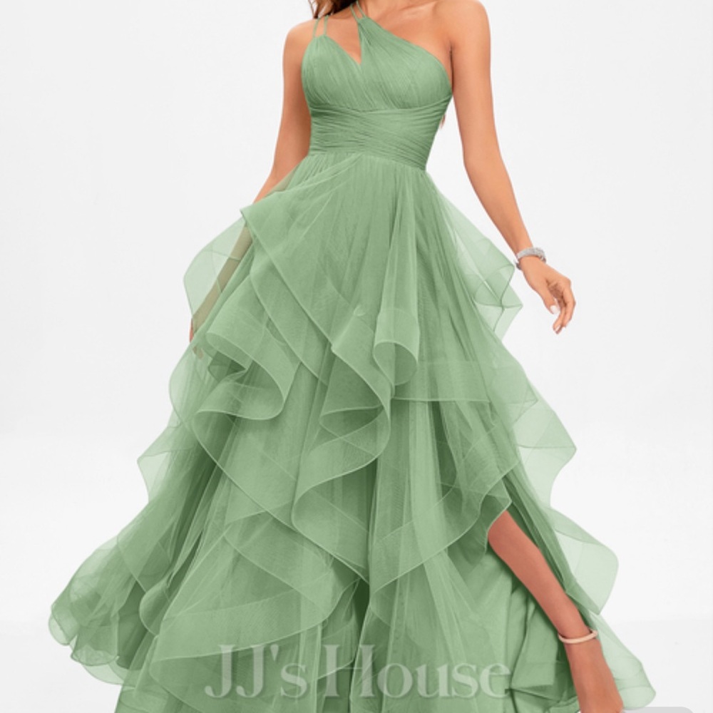 JJs House Green Sweetheart Tiered High Low Gown